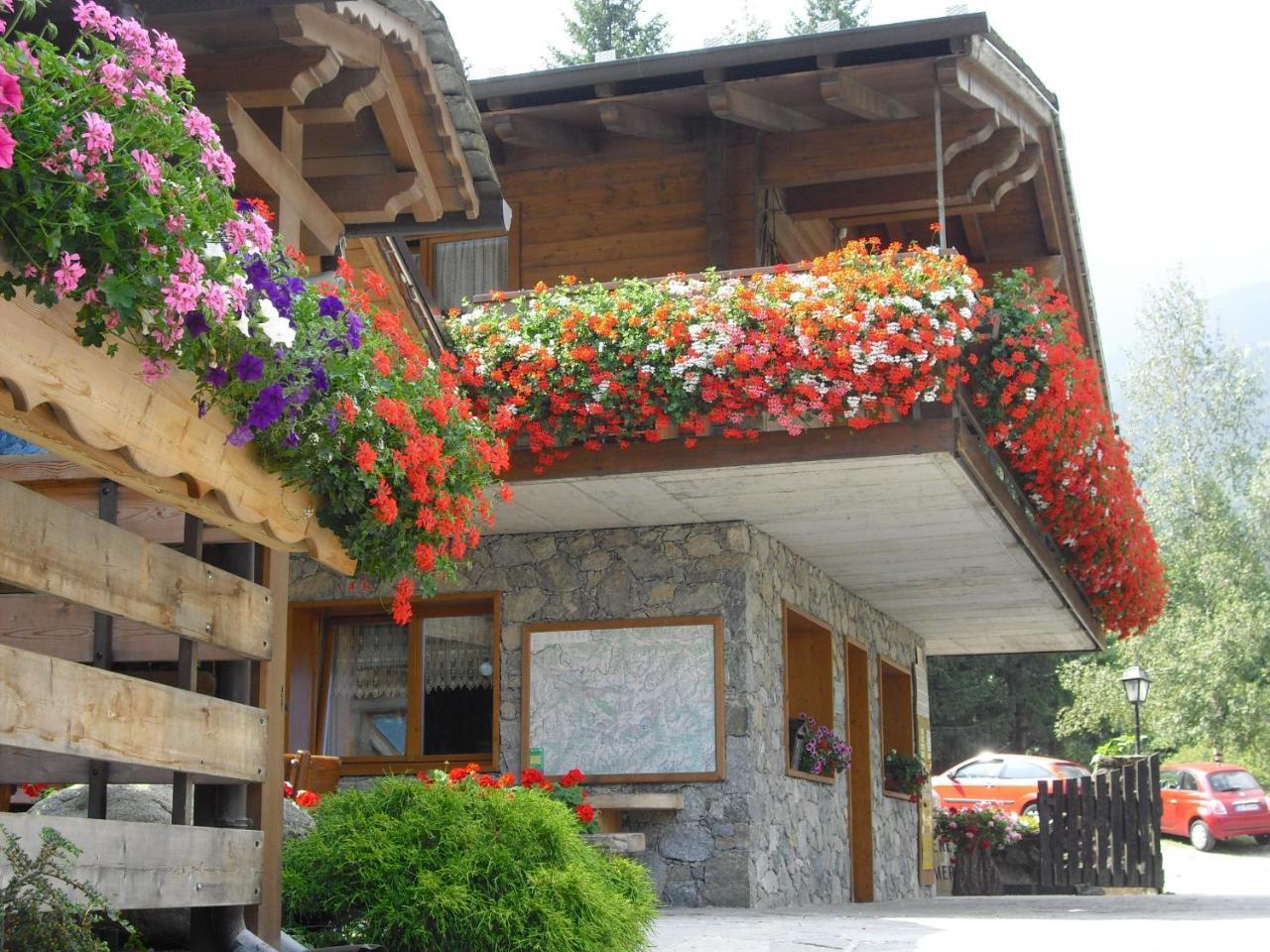 Camping Cimapiazzi Valdisotto Exterior foto